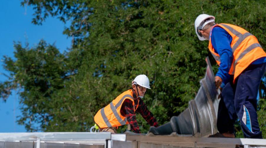 Expert Emergency Roof Repairs services in Martin, ND